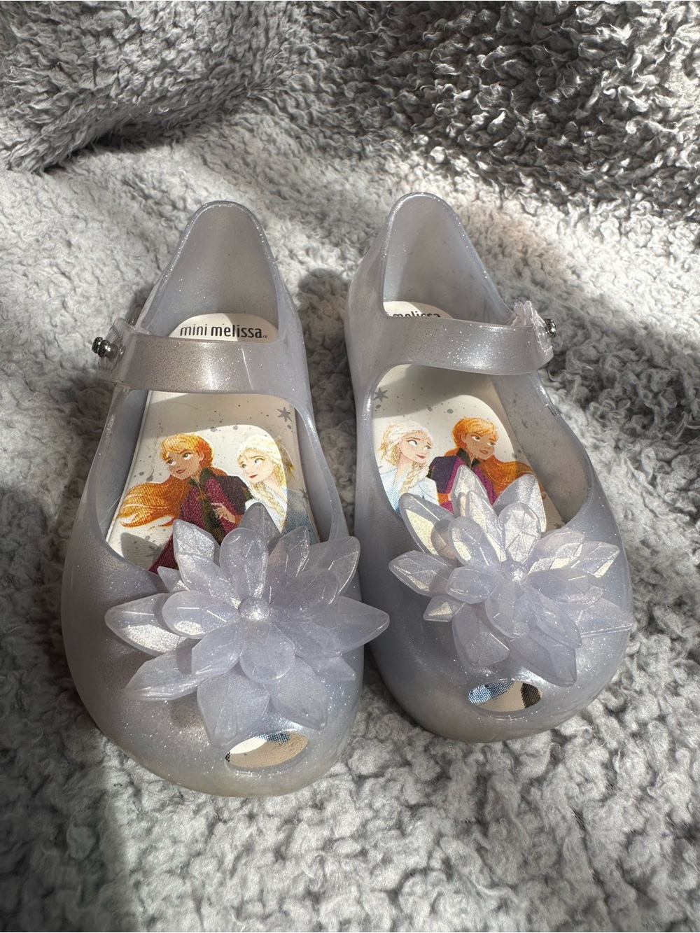 Mini Melissa Disney Frozen Girls' Silver Sparkle Jelly Mary Janes w ice flower